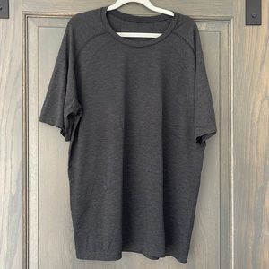 XL men's Lululemon Metal vent tech T-shirt